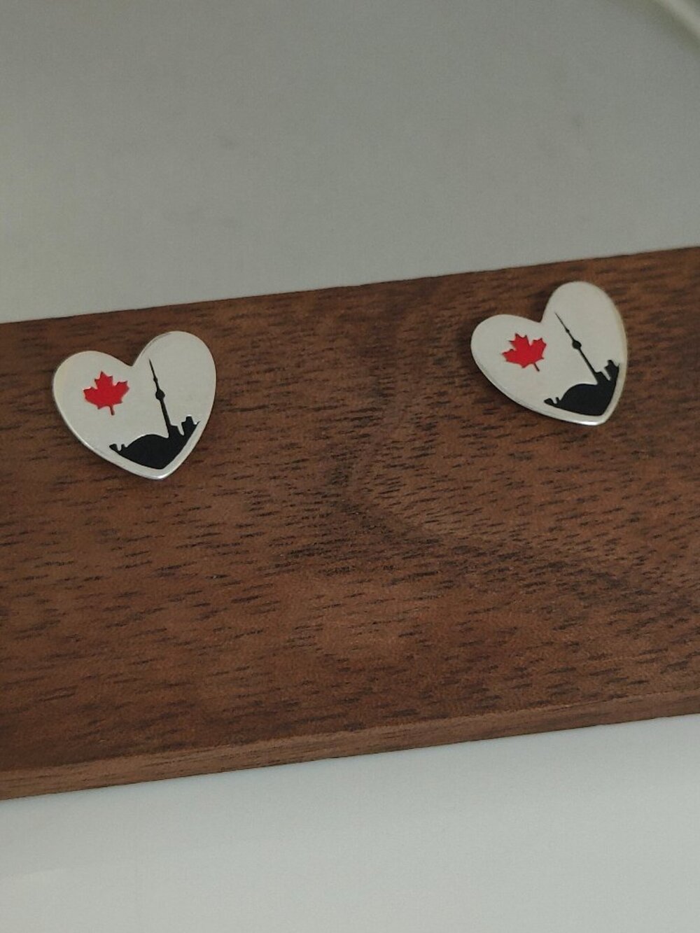 Toronto CN Tower Heart Stud Earring Exclusive Designed S925 Silver with box